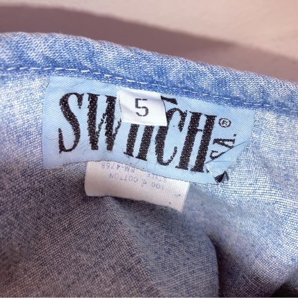 Vintage Y2K SWITCH Jean shorts - Picture 2 of 3